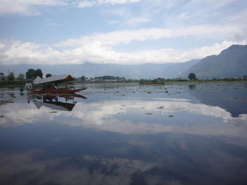Travel - India - Kashmir - Srinagar - Shikara Ride